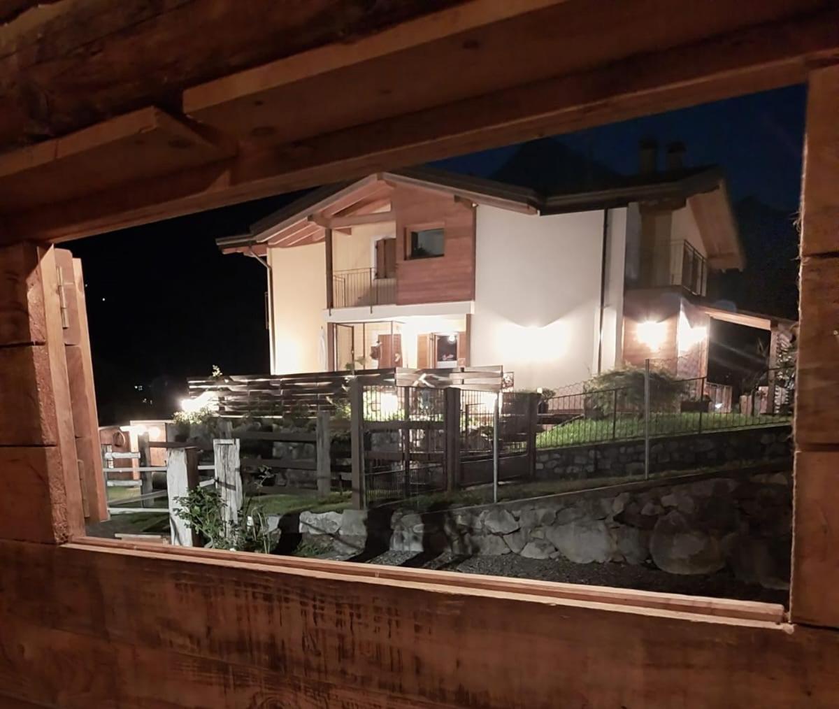 Azienda Agricola Agriturismo I Sei Petali Capo di Ponte エクステリア 写真
